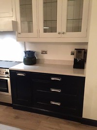 Hahue blue and wevel Classical Kitchen.